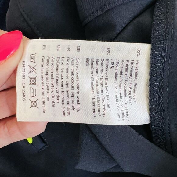 Helly Hansen Women's Navy Blue Crewline 7/8 Hiking Pants - Picture 7 of 8